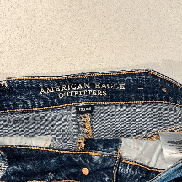 American Eagle Hi-Rise Shortie Jean Shorts - Picture 3 of 3